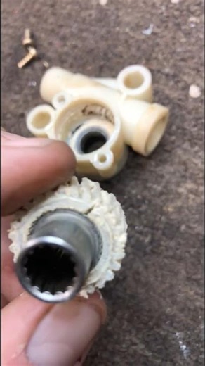 I Tried to Tighten a Bolt... and Broke My Power Seat Gear (Easy DIY Fix) FJ80