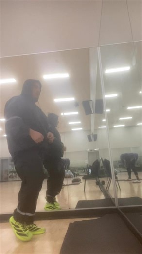 I’ve had back issues for years since my accident but there’s no excuses 💪 | Mando Dmc