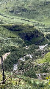 16K views · 198 reactions | Mountain Kingdom Tour 2025 - Day 1 / Part 3. The drive up Sani Pass is not particularly difficult. Just a nice slow drive in low range and take the hairpins wide. Despite this the ascent is always something special. It never fails to impress.  Trygve Roberts/MPSA www.MountainPassesSouthAfrica.co.za | Mountain Passes South Africa | Facebook