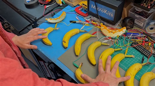 Play Synths With Fruit With the MicroKits Banan-a-Synth: Synth Journal - gearnews.com