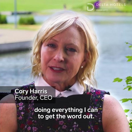 Tool Helps You Zip Your Dress