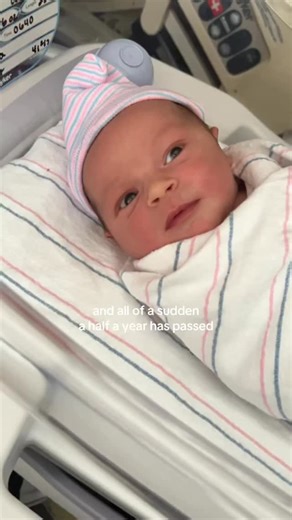 Shelley | First Time Mom on Instagram: "In disbelief every month 😭 #6monthsold #firsttimemom #newmom #monthlyphotos #6month"