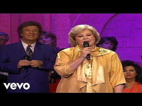 Bill & Gloria Gaither - Gentle Shepherd [Live] ft. Bill & Gloria Gaither, Buddy Greene