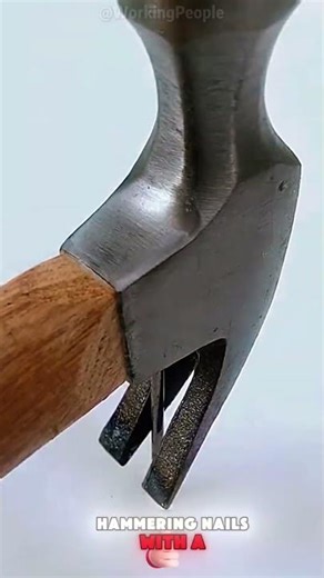 Practical tips for safely hammering nails with a claw hammer 🛠️🔨💡