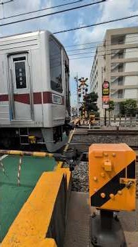 東上線第26号踏切を東武鉄道10030系電車11440F＋11640Fが警報機音と共に通過します。 Japanese Railroad Crossing ASMR #shorts