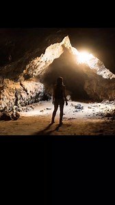 Woman Gets Eaten By Alien Monster #horror #horrorvideo #aihorror #alien | horrorartguy | Facebook