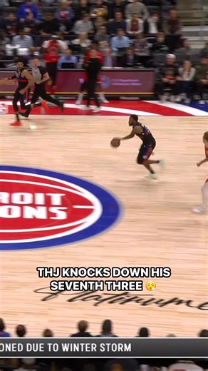 220K views · 611 reactions | Tim Hardaway Jr. is going off from the perimeter  | NBA | Facebook