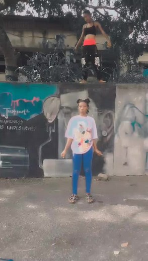 Diana gold (@dianagold3)’s videos with original sound - Ys