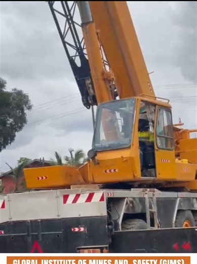 Mobile Crane training available, contact us to become an operator in a short time at affordable packages #MobileCrane #MobileCraneTraining #fyp #foryou #viral