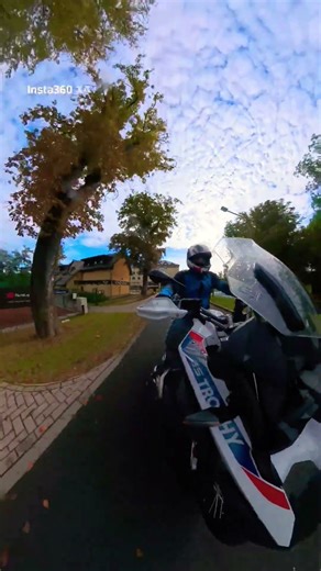 Wake Up and Drive! #bmwmmotorsport #motovlog #r1250gsa