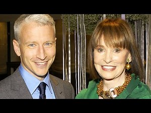 How Gloria Vanderbilt Became a Fashion Icon