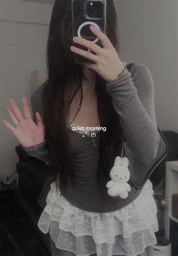 Morning Routine for a Slow Day: GRWM Tips