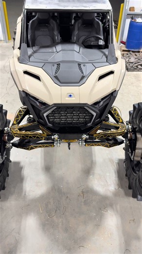 Got this brand new pro s set up with my 3” forward arms and fully boxed triple pivot upgrade with a 6k winch tucked in there. Along with a set of my trailing arms with the toe link delete. #hartoffroad #foryou #polarisrzr #customfabrication #fyp