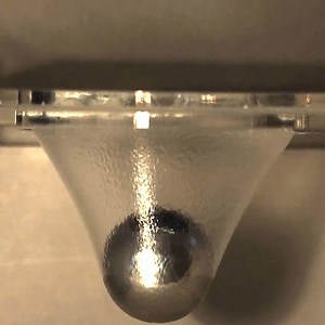 These ultra-stretchy gel adhesives can stretch to 20 times their length via Wyss Institute for Biologically Inspired Engineering at Harvard | Interesting Engineering