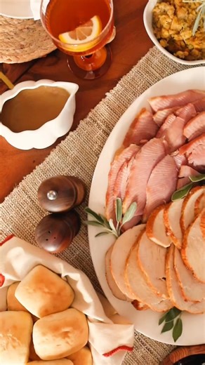 Spend less time cooking & more with family this holiday season. Order your Festive Feast from Cotton Patch today! | Cotton Patch Cafe | Facebook