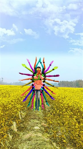 Vfx Babur on Instagram: "😱 Ek Insaan, 10 Haath! | Impossible Pose VFX 🔥Mustard Field Magic 🌼 | Multi Hand Effect Editing ✨"
