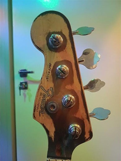 Rescuing a Fender Jazz Bass: Stripping 15-Year-Old Masking Paint on a Broken Headstock