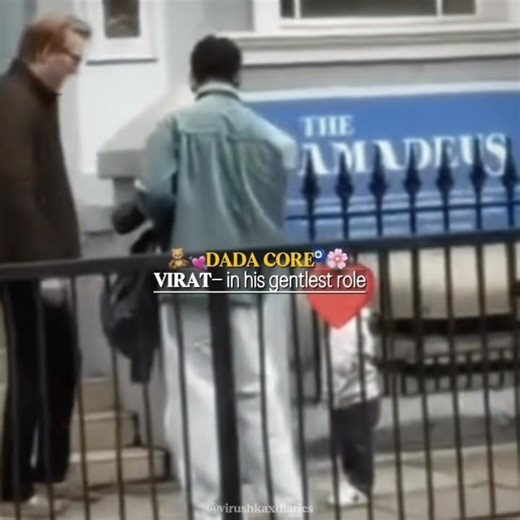 #VIRATKOHLI VK with his "mini version"🧸🤍🧿||#viratkohli#akaaykohli#ytshorts#anushkasharma#virushka