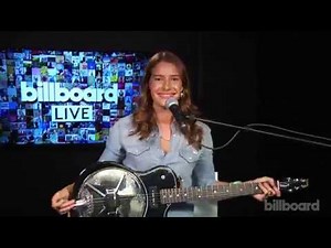 Caroline Jones - Billboard (LIVE) Performance