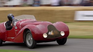 This one-of-one 1941 Alfa Romeo 12C Prototipo has a beautiful-sounding 4.5-litre supercharged V12. We could listen to it all day. #FOS #gwoverdrive #AlfaRomeo | Goodwood Road & Racing