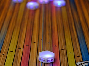 光る！ひっつく！タッチする！鮮やかなスマートテーブルゲーム「Blinks Game System」 - bouncy / バウンシー