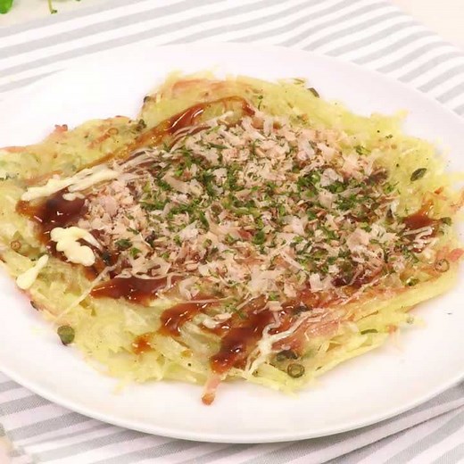 カリッ！もちっ♪ じゃがいものお好み焼き風のレシピ動画・作り方 | デリッシュキッチン