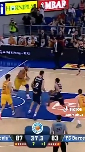 Mike James: Dunk Highlights from 2014 Euroleague
