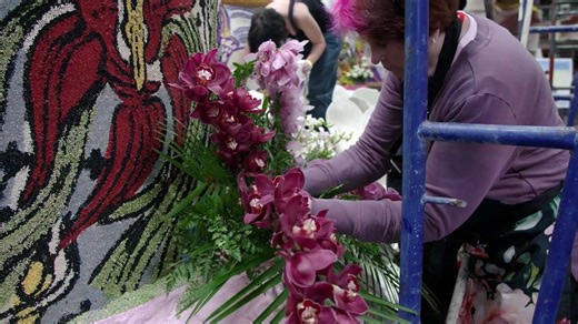 Visit Mississippi uses Rose Parade stage to spotlight local authors, musicians and artists