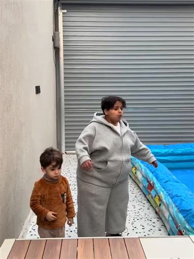 😂 فيديو اليوم! ما رأيكم؟ 😍 (لا تنسوا دعمنا بالهدايا لتشجيع المحتوى) 👇