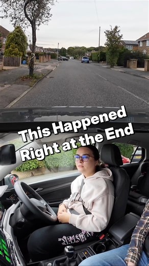 THIS happened right at the end of her mock driving test! 😫 Learner driver fails mock test for not staying in her lane. #drivingtest #drivingtesttips #drivinginstructor #mocktest #learnerdriver | Clear Start Driving
