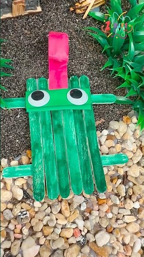 DIY Wooden Frog Craft for Kids 🐸 | Fun and Easy Popsicle Stick Craft #diy #craft #craftyfun #kids