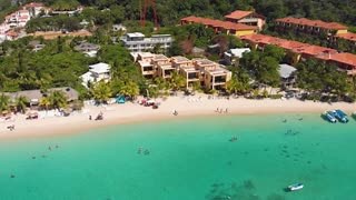 Coral Sands #6! The Coral Sands beachfront condos on West Bay Beach are as close as you can get to the calm Caribbean waters. Walk out your sliding doors and step into the powder-soft white sand that has made West Bay Beach famous. This location cannot be undersold. www.roatanlifevacationrentals.com/410208/ #roatan #vacation | Roatan News Network