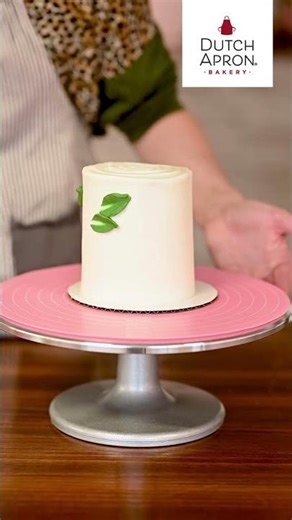 Christmas Holly Cake Roll Recipe