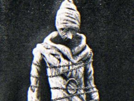 S.C.P- 701 缢王悲歌