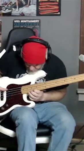 Melodic Bass Improvisation 🎸