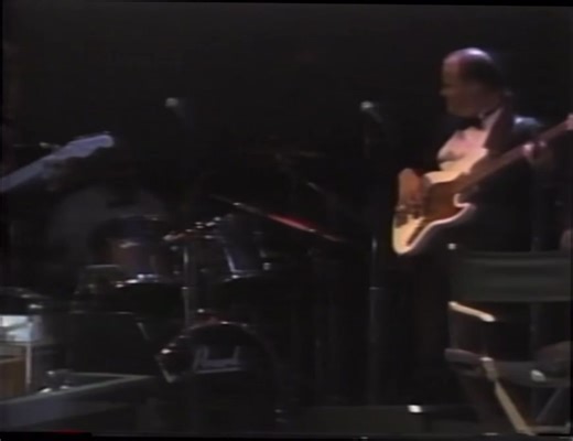 3.1K views · 17 reactions | Playing bass with the legendary Billy Preston on tour with our show “Blue’s Bar” in Dallas 1994! #BillyPreston #bassist #bassguitar (UNT archives) | Darrell Craig Harris Bass | Facebook