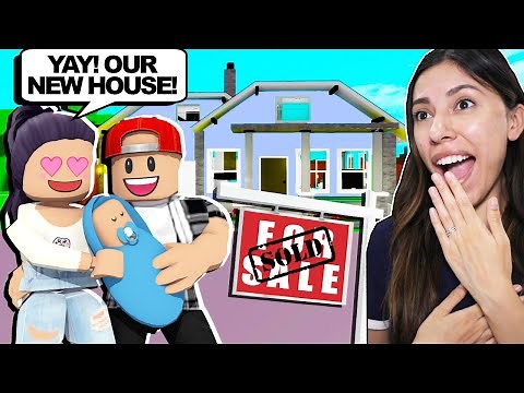 MOVING INTO OUR *NEW* MANSION in BROOKHAVEN! (Roblox Brookhaven RP)