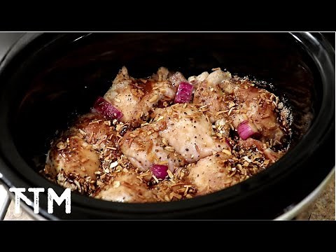 EASY Slow Cooker Onion Chicken Recipe