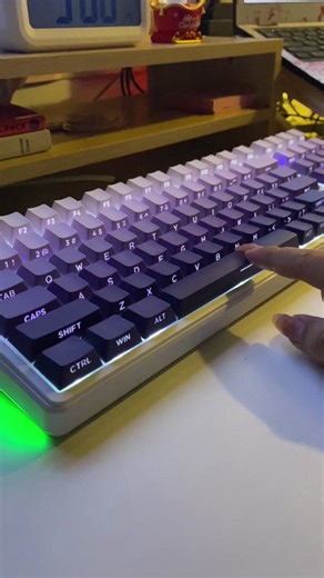 ✅ Real Mechanical Keyboard ✅ Hot Swappable ✅ 15 Lighting Modes ✅ Aesthetic Design #mechanicalkeyboard #keyboard #Keyboardasmr