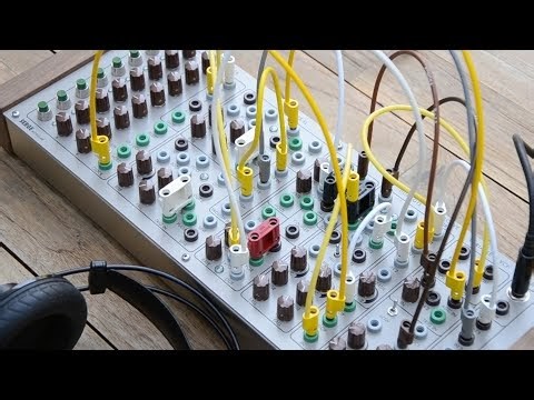 SERGE Modular Synthesizer MANTRA II Panel