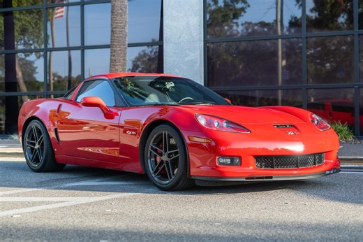 15k-Mile 2007 Chevrolet Corvette Z06 2LZ