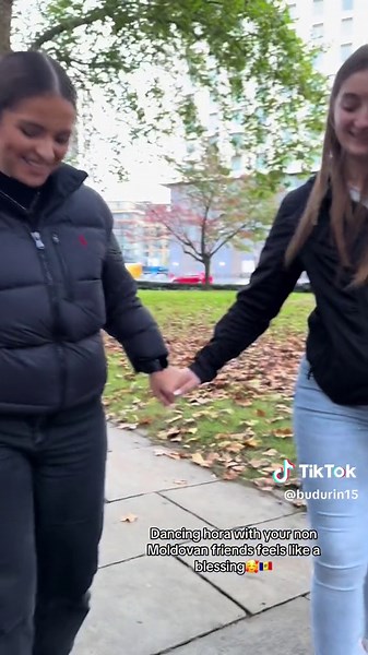 Traditional Moldovan Dance Experience in London
