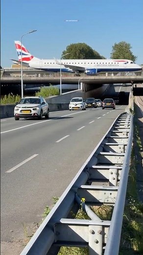 EMBRAER E190SR BRITISH AIRWAYS FROM LONDON TO AMSTERDAM LANDED SCHIPHOL AIRPORT GLCYU #automobile
