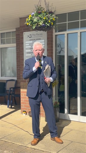 7.3K views · 52 reactions | Our Red Rum plaque has been unveiled by Jim Delahunt and ITV’s Ed Chamberlain to commemorate 50 years since the amazing Red Rum completed his iconic Ayr/Aintree double, the only horse to ever completed this feat! What a way to kick off the day朗 | Ayr Racecourse | Facebook