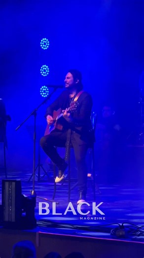 Una noche inolvidable con Beto Cuevas en Ciudad Juárez llena de nostalgia, energía y pura pasión por la música. Cada canción fue un viaje directo a los recuerdos, coreando a todo pulmón los himnos que marcaron generaciones. ¡Qué manera de conectar con su público! 💫 #BetoCuevas #EnConcierto #MúsicaQueUne #RockLatino #NocheDeEmociones | Black Magazine