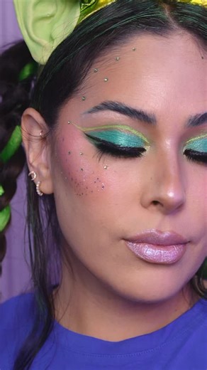 Tiffy on Instagram: "Toy Story alien makeup! I contemplated painting myself green but decided to go with this instead 👽 Foundation: @hauslabs Contour: Hause Labs Blush: @rarebeauty Eye shadow: @milkmakeup & @blackmooncosmetics Highlight: @fentybeauty Lips: @r.e.m.beauty Setting spray: @charlottetilbury #halloween #halloweenmakeup"