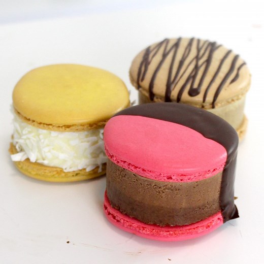 630K views · 9.4K reactions | Macaron Ice Cream Sandwiches (via...