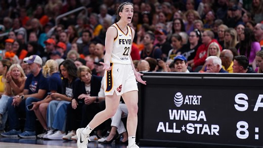 Caitlin Clark vs. Paige Bueckers: Who is the Better Player