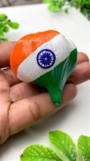 How to draw independence day drawing | Amazing Indian Flag Painting on Garlic 🧄🇮🇳 | #shorts #diy