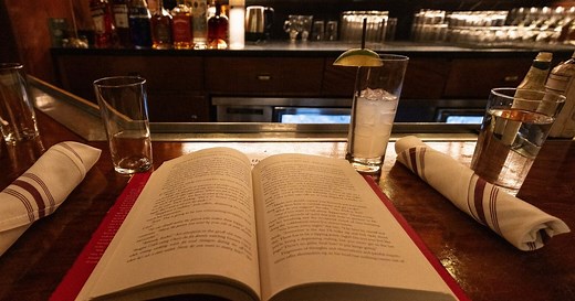 21 unique book clubs in the Seattle area
